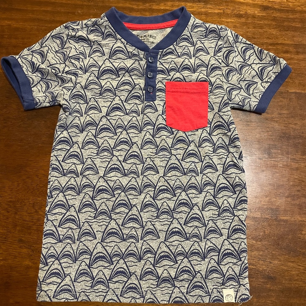 Boys Size 6 - Free Planet Shark Shirt